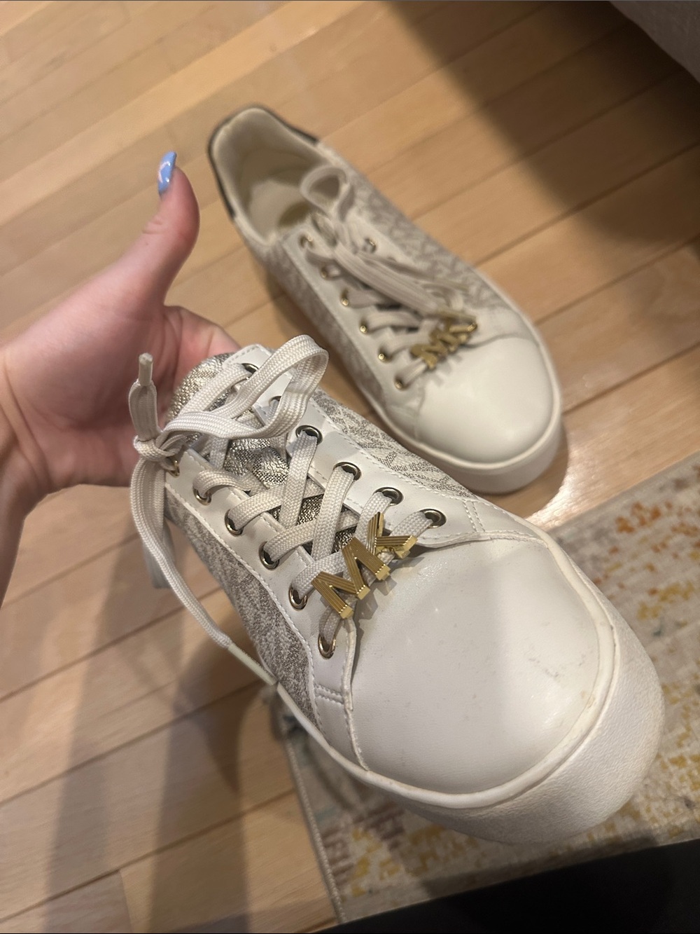 Michael Kors Cream and Gold MK Logo Low-Top Sneakers - Picture 3 of 12
